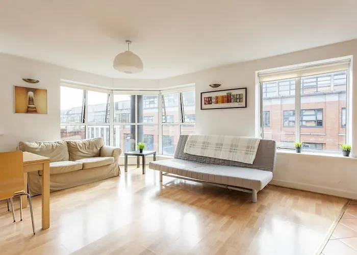College Gate Apartments - City Centre