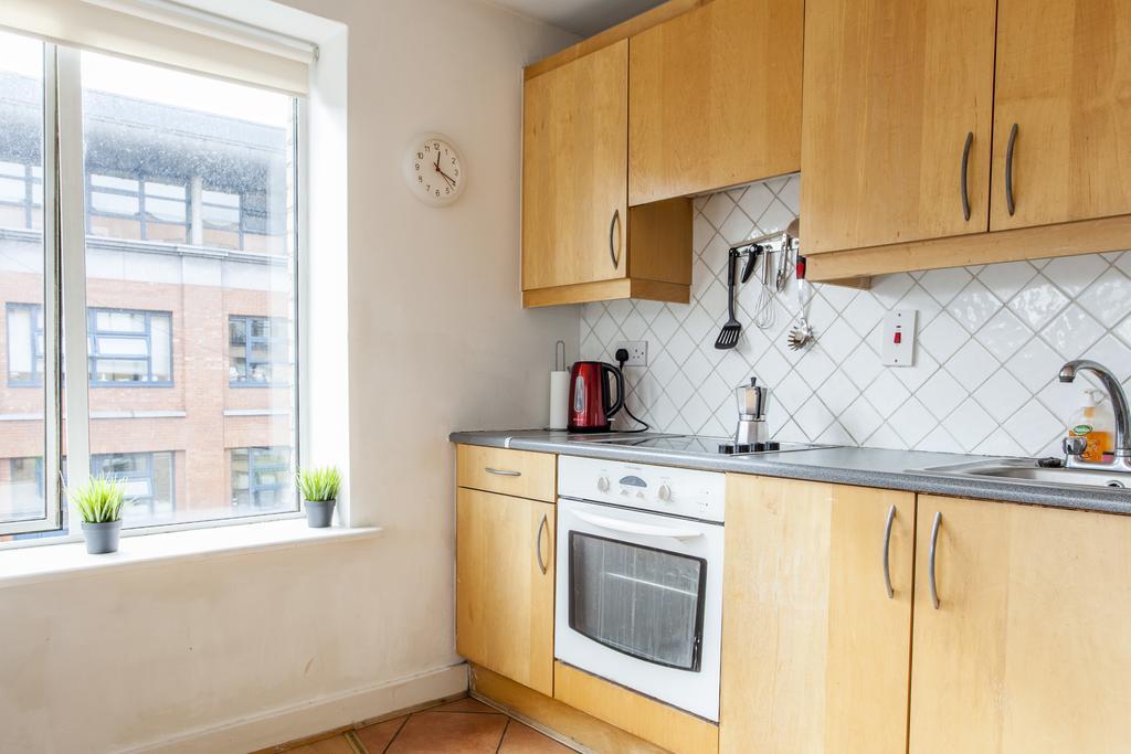College Gate - City Centre Apartment